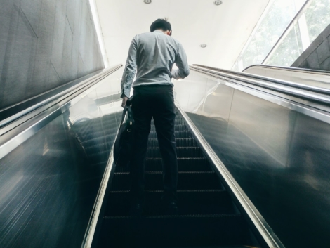 mantenimiento de escaleras mecanicas